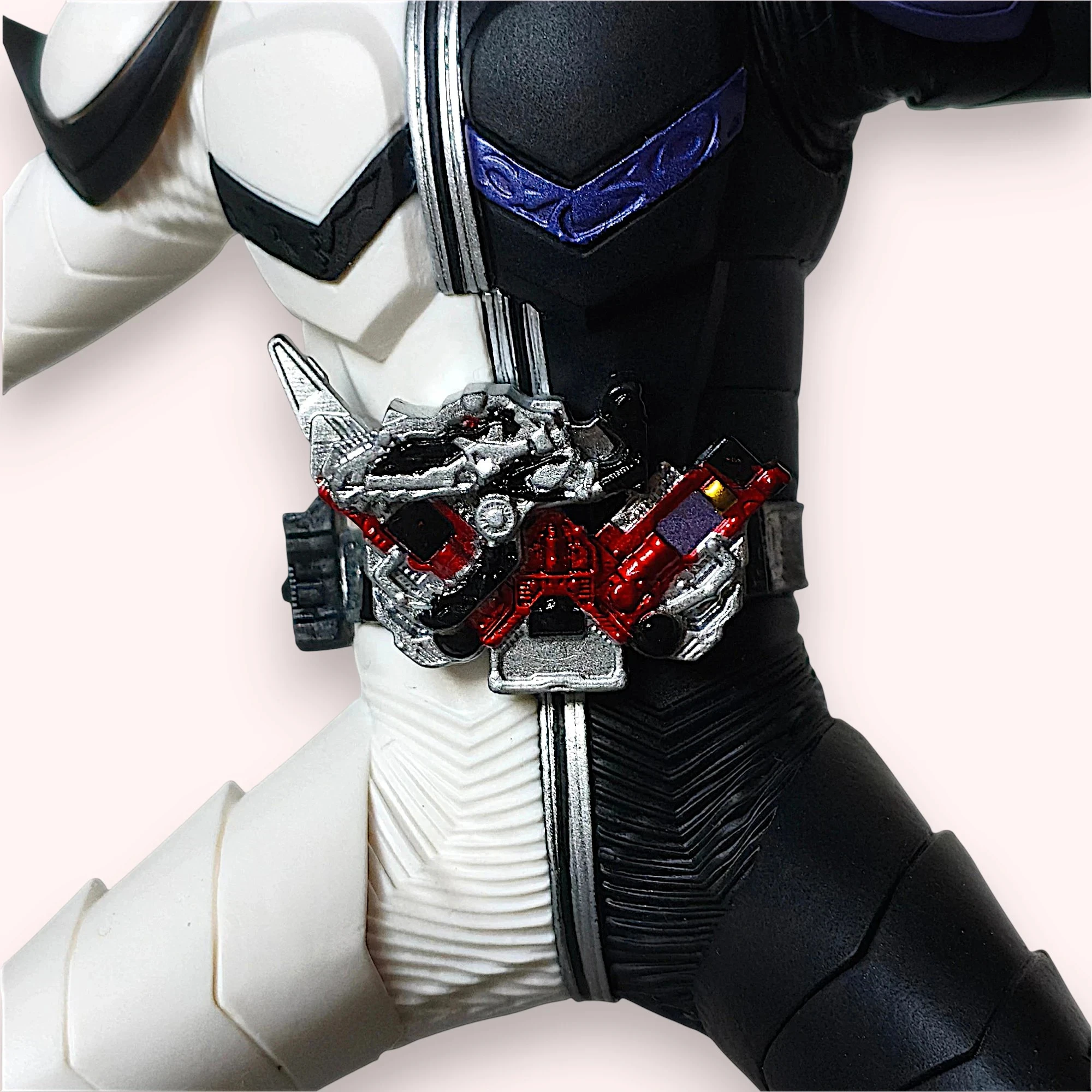 Figura Kamen Rider W Fangjoker Ver. A – Estatua Valiente del Héroe – Banpresto – photo 7